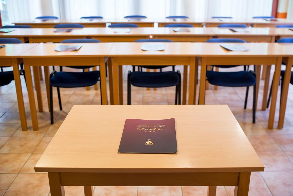 Wellness Hotel Szindbad Balatonszemes Luaran gambar